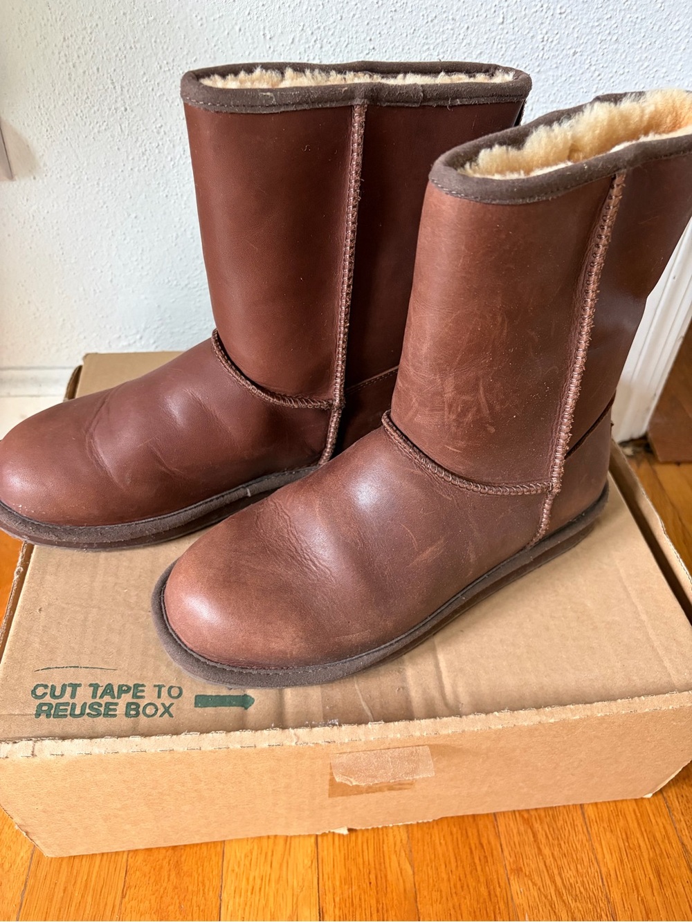 L.L. Bean Dark Cocoa Wicked Good Shearling-Lined Mid-Calf Boots (9)
